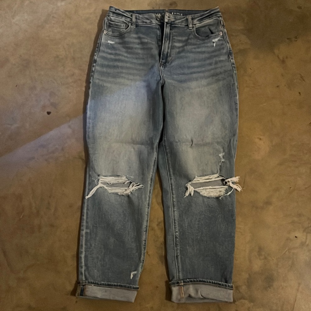 AE jeans barely worn